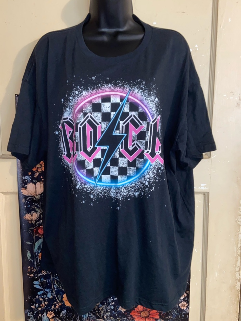 GRAPHIC ROCK T-SHIRT Black Blue White Pink UNISEX Live Outside the Limits